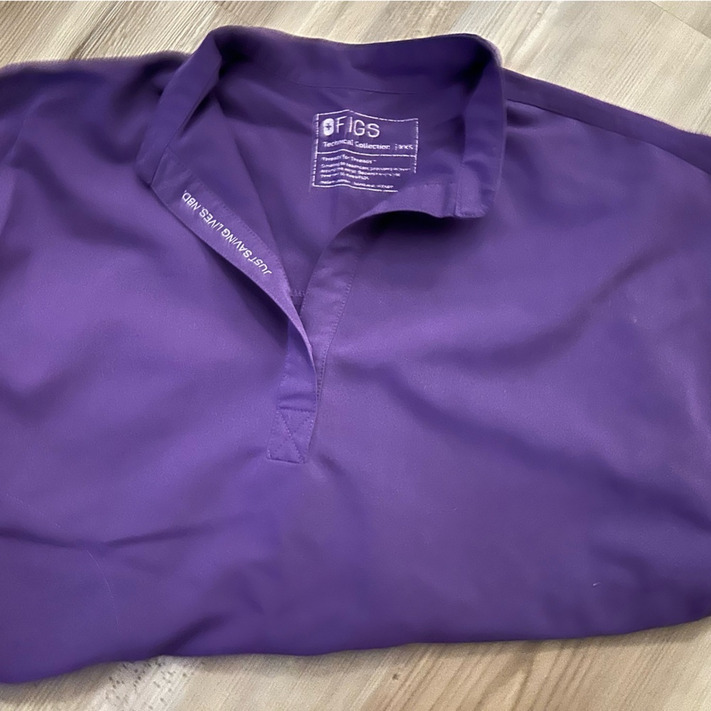 FIGS Grape Purple XXS Rafael Top